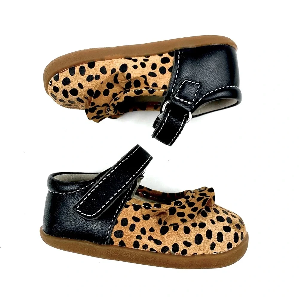 See Kai Run leather suede